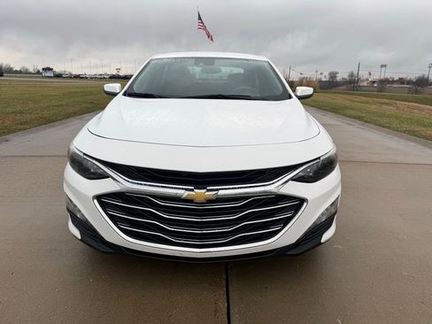 Used 2024 Chevrolet Malibu LT image 10