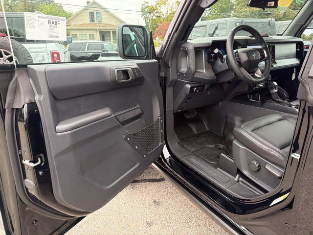 New 2026 Ford Bronco Badlands w/ Sasquatch Package AWD/4WD image 10