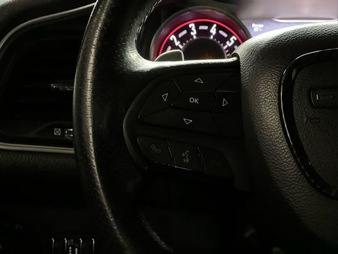 Used 2015 Dodge Challenger R/T Plus RWD image 19