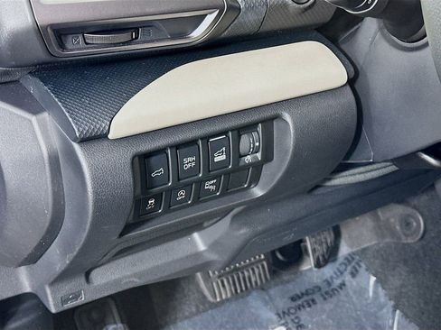 Certified 2023 Subaru Forester Limited image 15