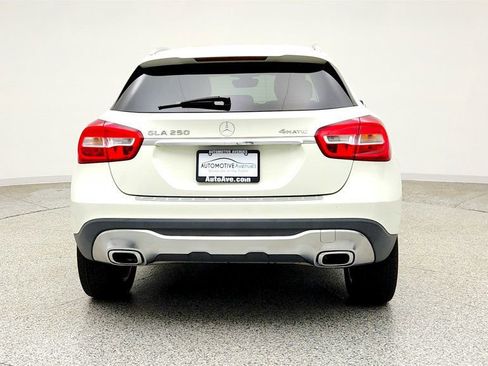 Used 2018 Mercedes-Benz GLA 250 4MATIC image 6