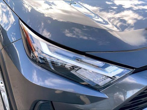 Used 2024 Toyota RAV4 LE image 27