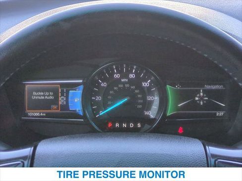 Used 2018 Ford Explorer XLT w/ Equipment Group 202A image 16