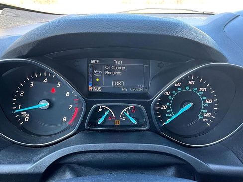 Used 2016 Ford Escape SE w/ Equipment Group 201A image 11