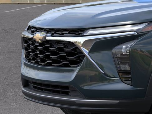 New 2026 Chevrolet Trax LT w/ Driver Confidence Package FWD image 13