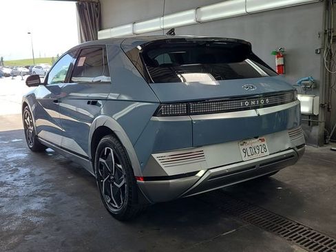 Used 2024 Hyundai Ioniq 5 Limited image 3