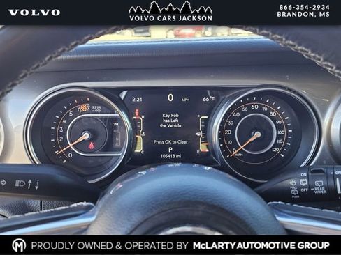 Used 2021 Jeep Wrangler Unlimited Sahara image 12