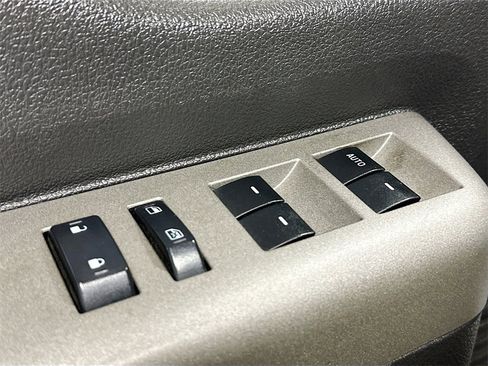 Used 2012 Ford F350 Lariat w/ Chrome Pkg image 14