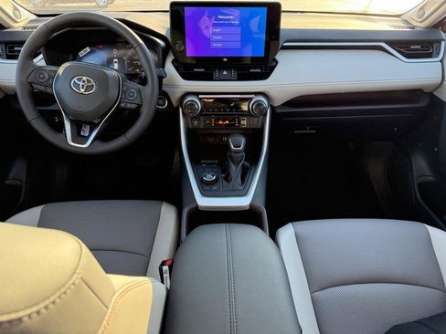 New 2025 Toyota RAV4 Limited image 7