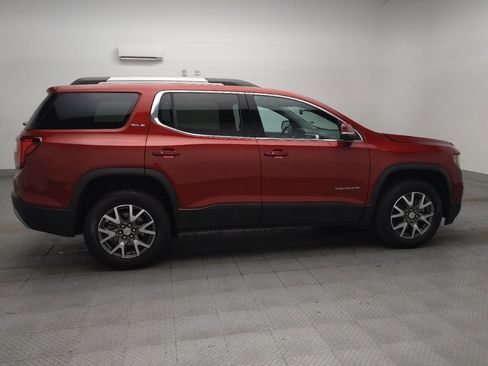 Used 2023 GMC Acadia SLE w/ Driver Convenience Package FWD image 10