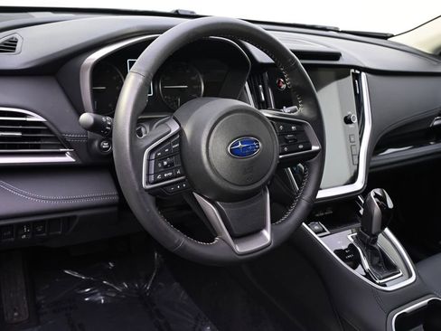 Certified 2025 Subaru Outback Limited image 11