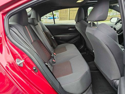 Used 2024 Toyota Corolla SE w/ SE Premium Package image 12