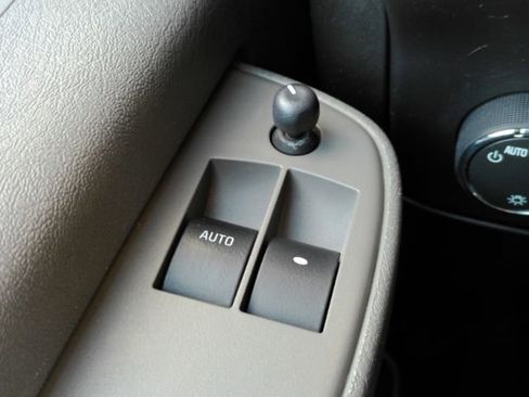 Used 2023 Chevrolet Express 3500 LS image 21