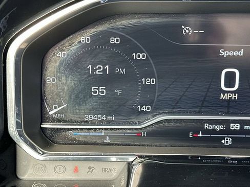 Used 2025 GMC Sierra 1500 SLT image 12