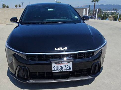 Used 2025 Kia K4 GT-Line w/ GT-Line Premium Package FWD image 3