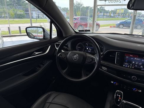 Used 2021 Buick Enclave Essence w/ LPO, Touring Package AWD/4WD image 42