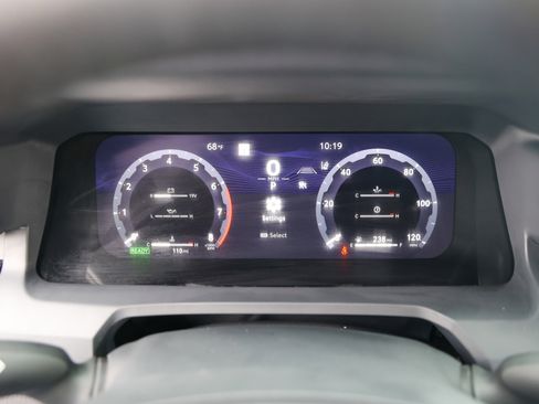 Certified 2026 Toyota Tacoma Limited AWD/4WD image 18