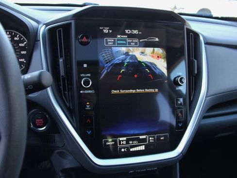 Used 2025 Subaru Crosstrek 2.0i Premium image 25