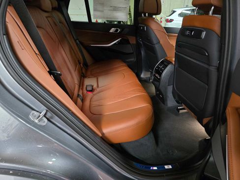 New 2026 BMW X5 xDrive50e w/ Executive Package image 14