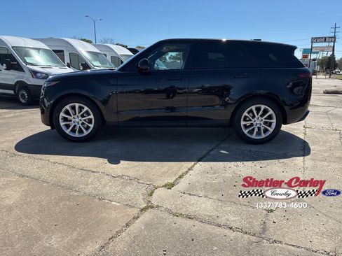 Used 2023 Land Rover Range Rover Sport SE image 9