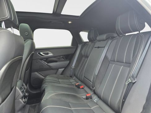 Used 2020 Land Rover Range Rover Velar R-Dynamic S AWD/4WD image 17