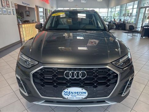 Used 2022 Audi Q5 2.0T Premium AWD/4WD image 2