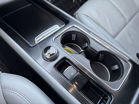 Certified 2022 Lincoln Corsair AWD w/ Premium Package image 28