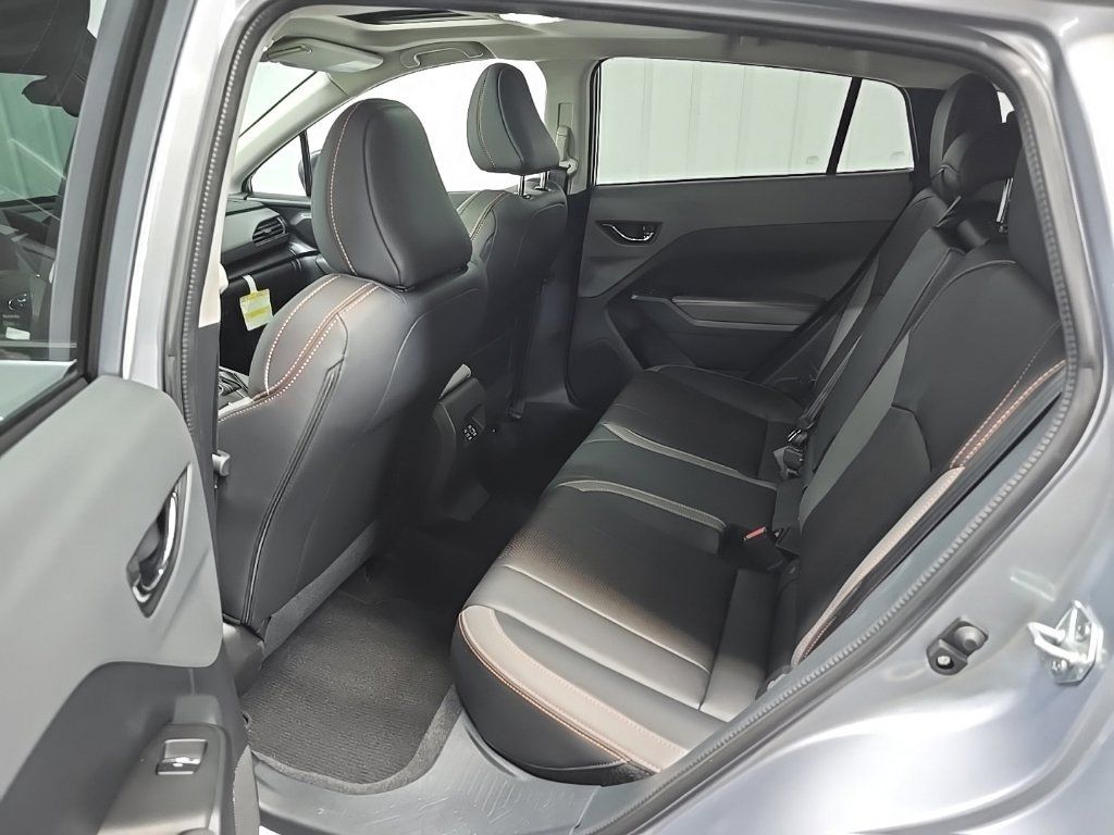 Used 2024 Subaru Crosstrek 2.5i Limited AWD/4WD image 31