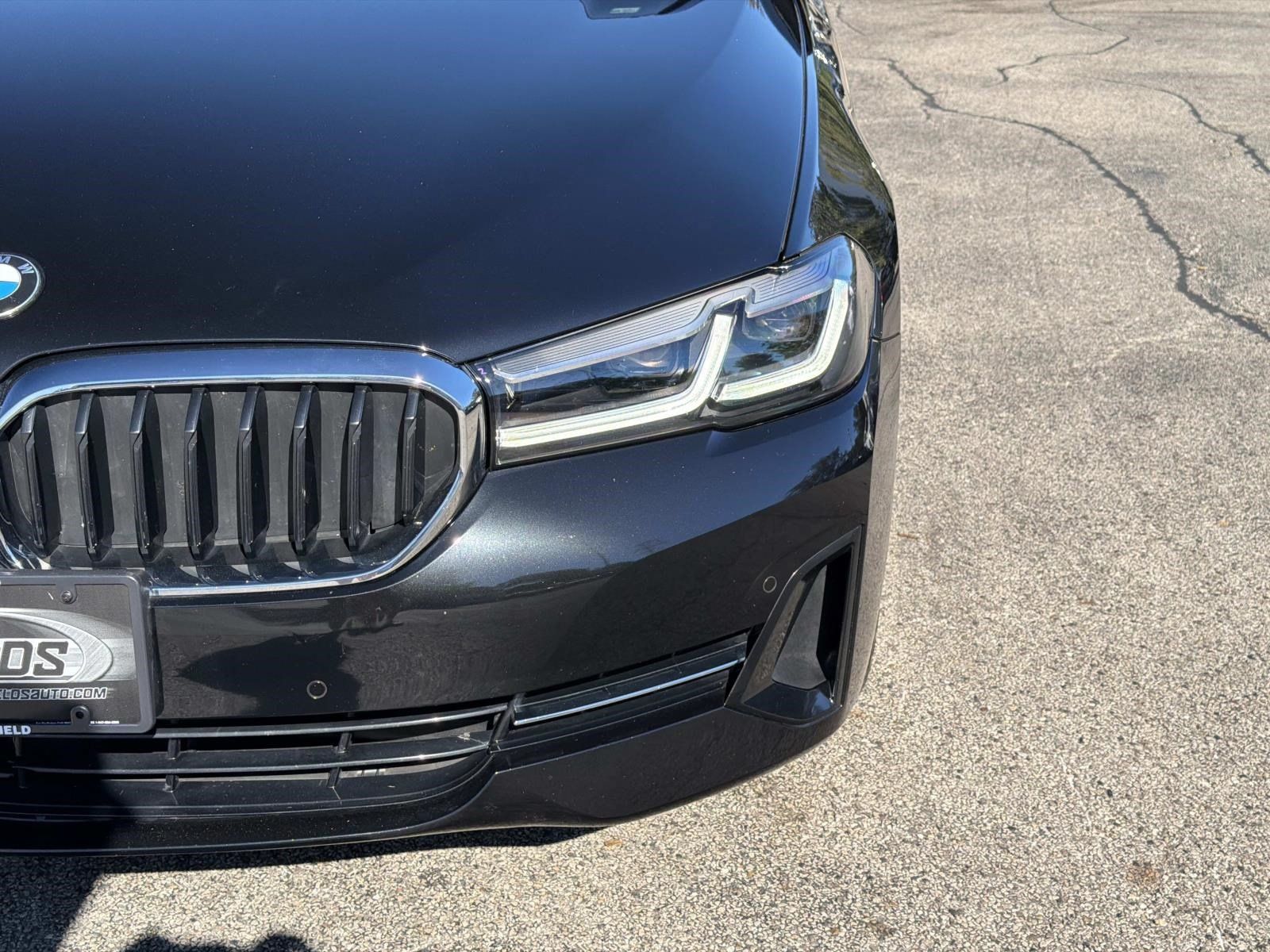 Certified 2023 BMW 530i xDrive w/ Premium Package AWD/4WD image 17