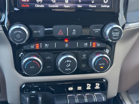 Used 2021 RAM 2500 Laramie image 19