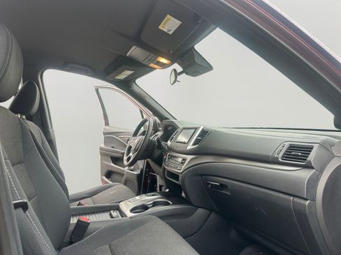 Used 2019 Honda Passport Sport image 11