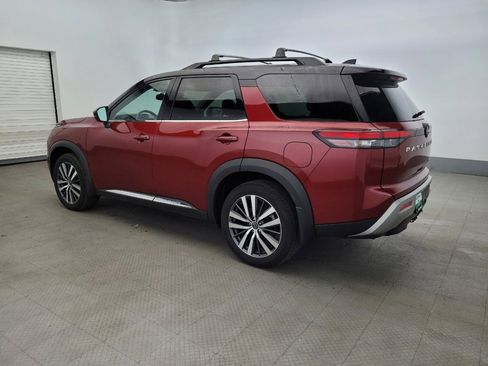Used 2022 Nissan Pathfinder Platinum w/ Cargo Package AWD/4WD image 5