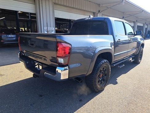 Used 2022 Toyota Tacoma SR5 image 10