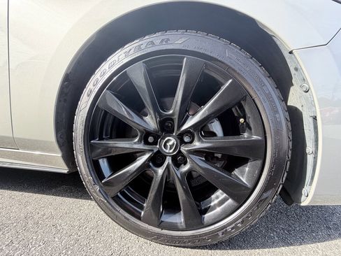 Used 2022 MAZDA MAZDA3 s image 28