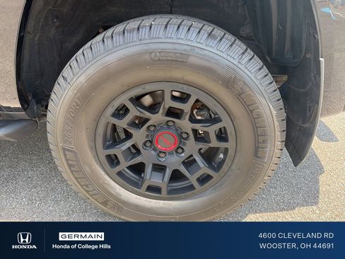Used 2021 Toyota 4Runner TRD Pro AWD/4WD image 5