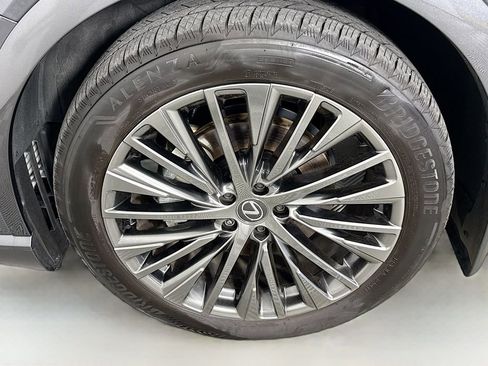 Certified 2025 Lexus RX 450h AWD w/ Convenience Package image 32