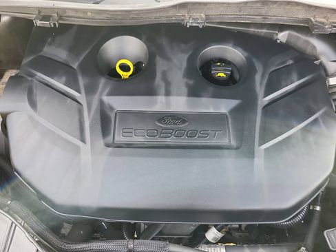 Used 2017 Ford Escape SE AWD/4WD image 15