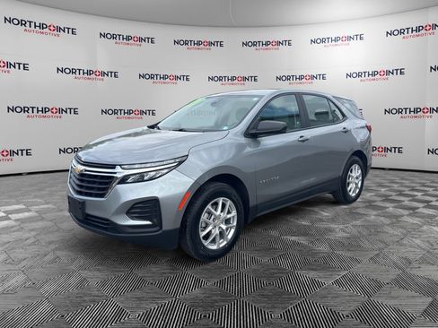 Used 2023 Chevrolet Equinox LS w/ LPO, Floor Liner Package AWD/4WD image 2