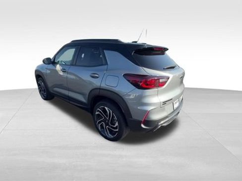 Certified 2025 Chevrolet TrailBlazer RS w/ Convenience Package AWD/4WD image 4