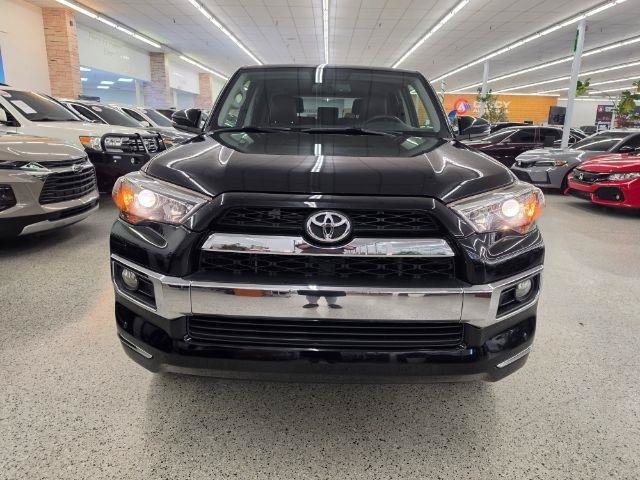 Used 2017 Toyota 4Runner Limited AWD/4WD image 2