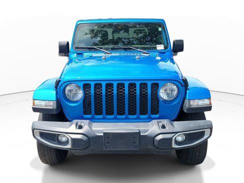 Used 2021 Jeep Gladiator Sport AWD/4WD image 2