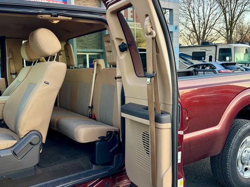 Used 2016 Ford F250 XLT w/ XLT Value Package image 15