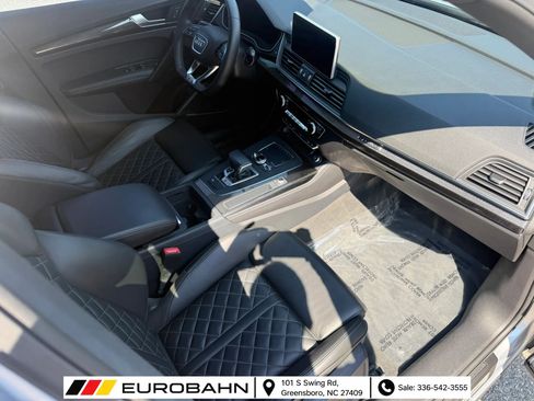 Used 2018 Audi SQ5 Prestige w/ Prestige Package AWD/4WD image 19