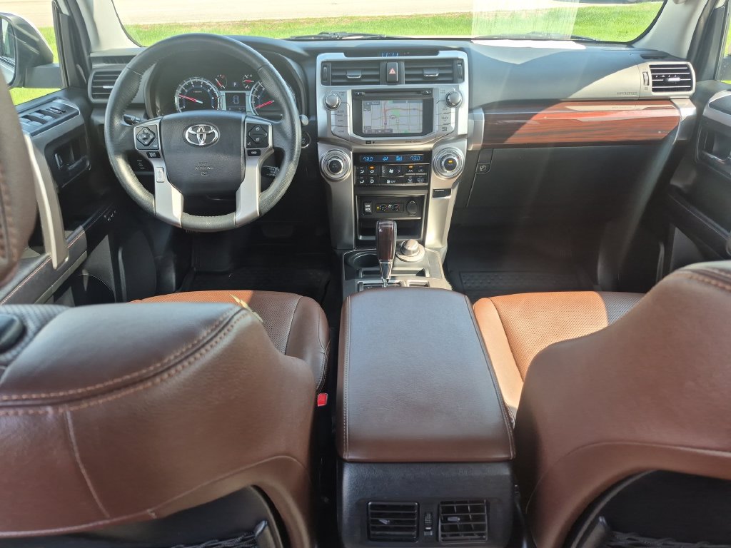 Used 2019 Toyota 4Runner Limited AWD/4WD image 14
