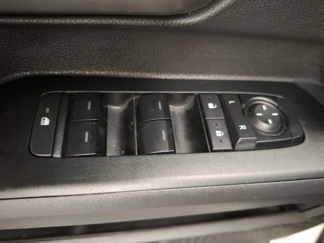 Used 2024 Toyota Tacoma TRD Off-Road AWD/4WD image 28
