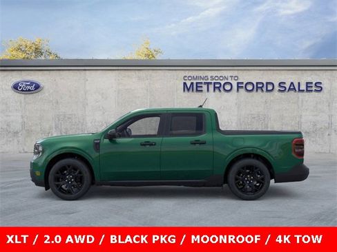 New 2025 Ford Maverick XLT w/ Black Appearance Package image 32