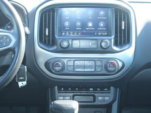 Used 2021 Chevrolet Colorado ZR2 image 16