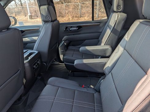 New 2026 Chevrolet Tahoe High Country AWD/4WD image 28