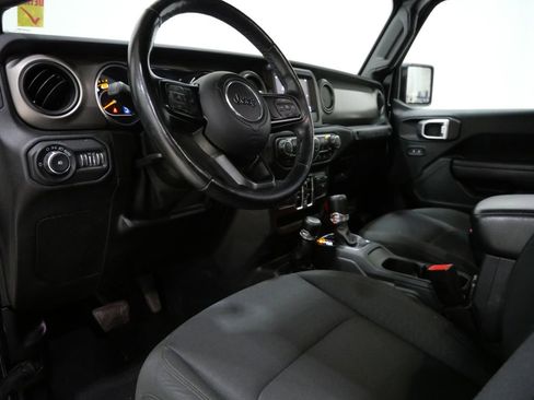 Used 2021 Jeep Wrangler Unlimited Sport image 12