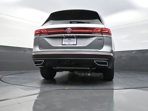 New 2026 Volkswagen Atlas SE image 24